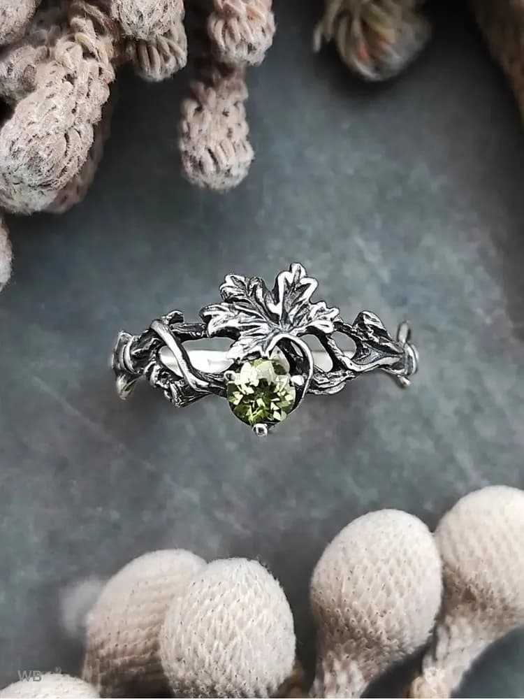 Кольцо с хризолитом натуральным серебро 925 - 3