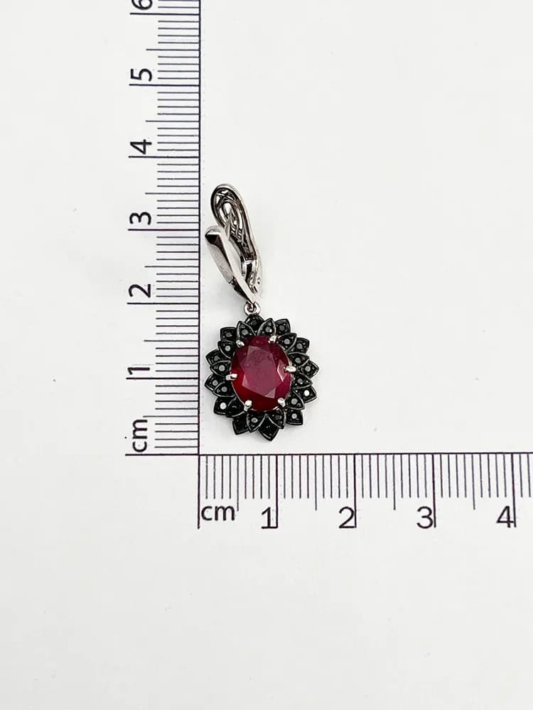 Серьги из белого золота 585 пробы, натуральный Корунд, якутский Бриллиант - 2